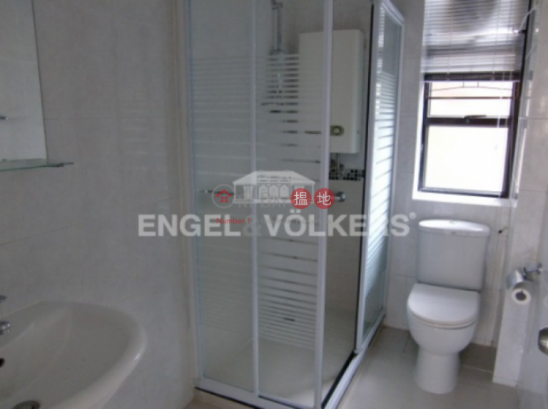 3 Bedroom Family Flat for Sale in Mid Levels - West